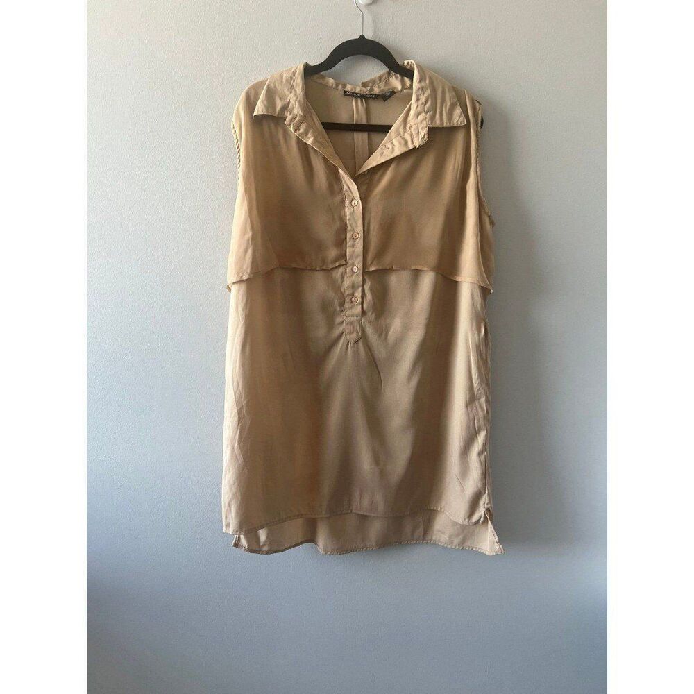 Fashion to Figure Plus Size 2X Tan Sleeveless Lightweight Tunic Top